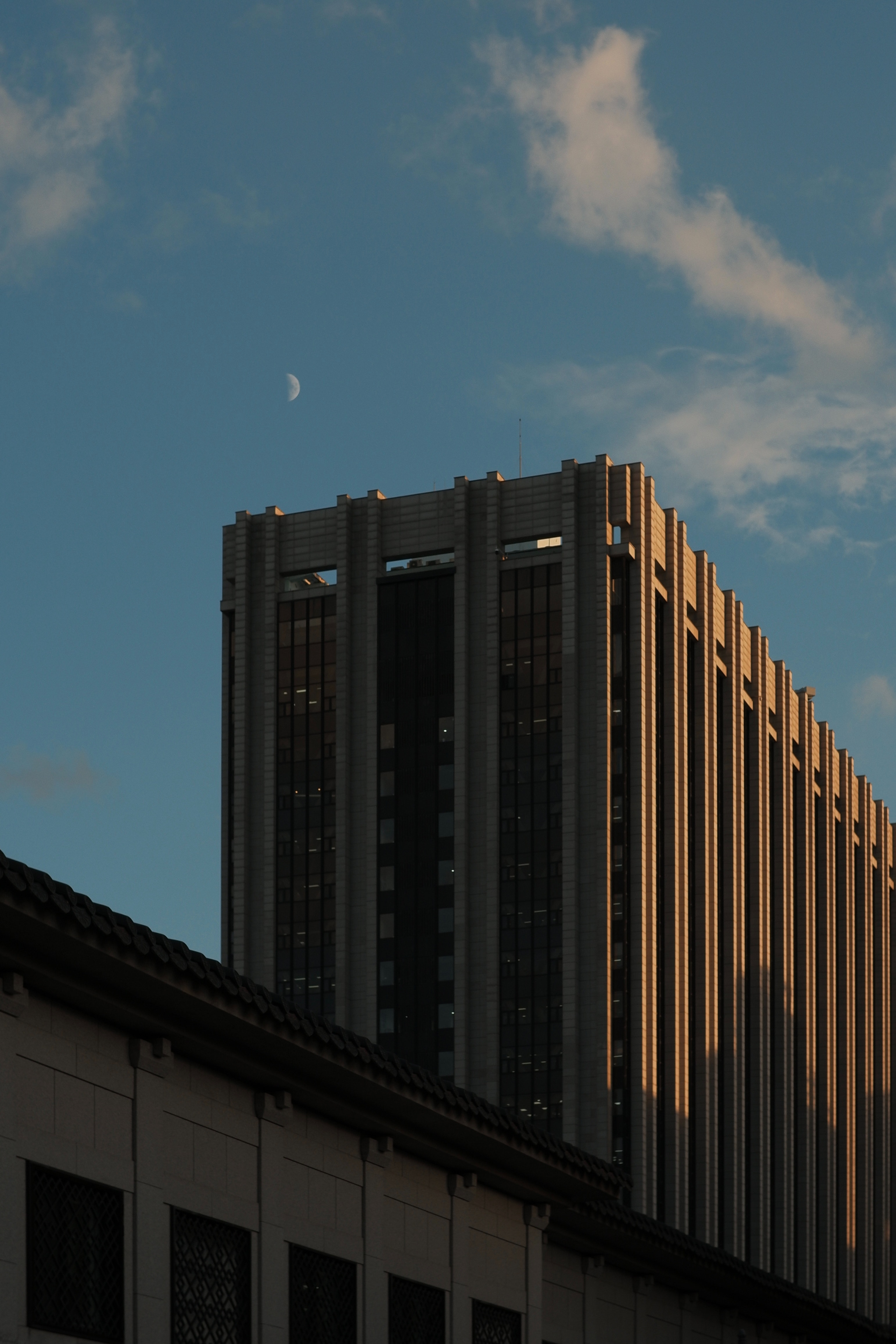 header_image